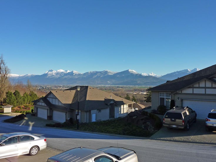 82 8590 SUNRISE DRIVE - Chilliwack Mountain Townhouse for sale, 3 Bedrooms (R2295772)