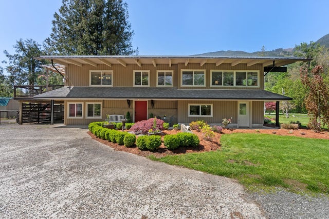 6240 GOLF ROAD - Agassiz House with Acreage for sale, 4 Bedrooms (R2777198)