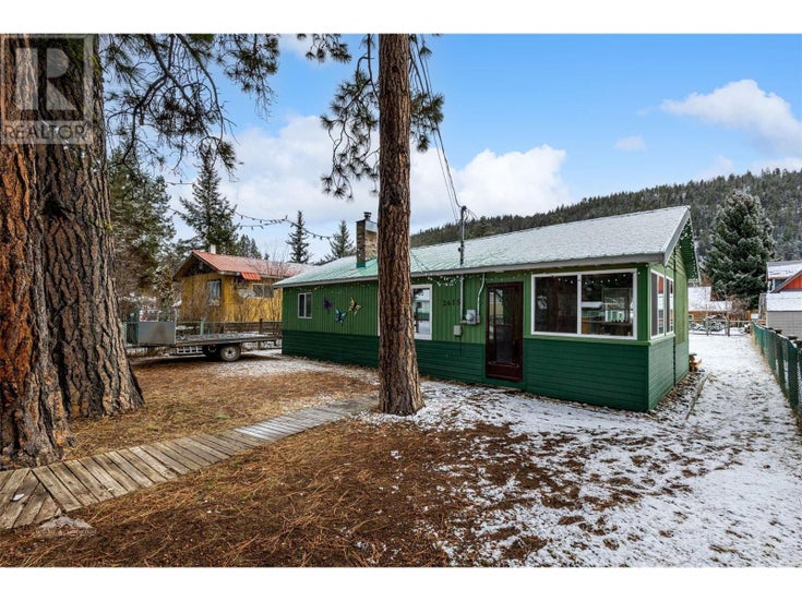 2615 Nicola Avenue - Tulameen House for Sale, 2 Bedrooms (10340393)