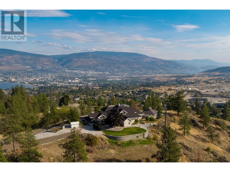 2632 FORSYTH Drive - Penticton House for sale, 4 Bedrooms (10302340)