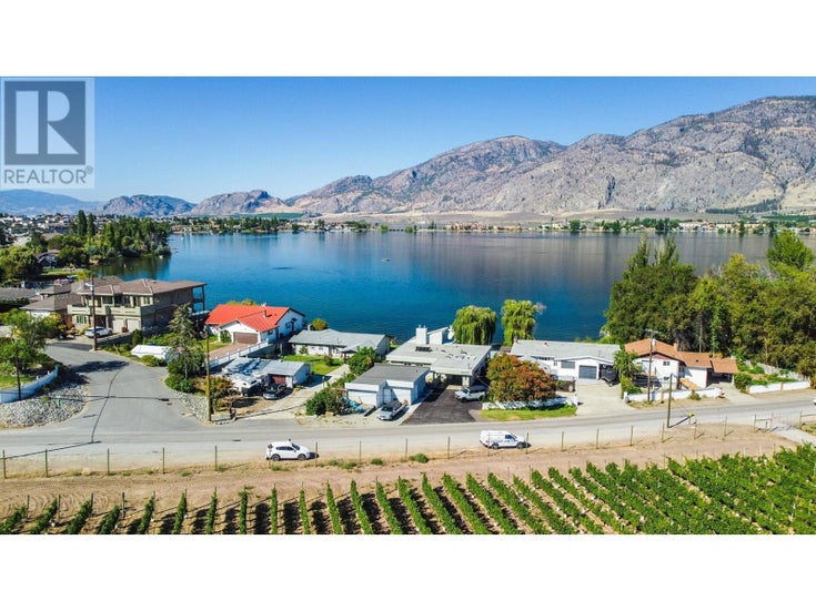 8516 32nd Avenue - Osoyoos House for sale, 3 Bedrooms (10322907)