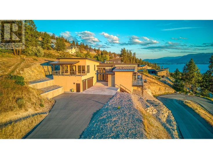 2580 Winifred Road - Naramata House for Sale, 3 Bedrooms (10342060)