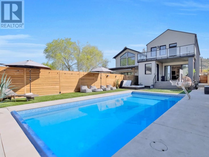 1273 EDGEWOOD Drive - Penticton House for Sale, 5 Bedrooms (10344905)
