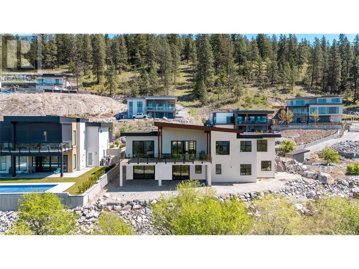 2835 Outlook Way - Naramata House for Sale, 6 Bedrooms (10347381)