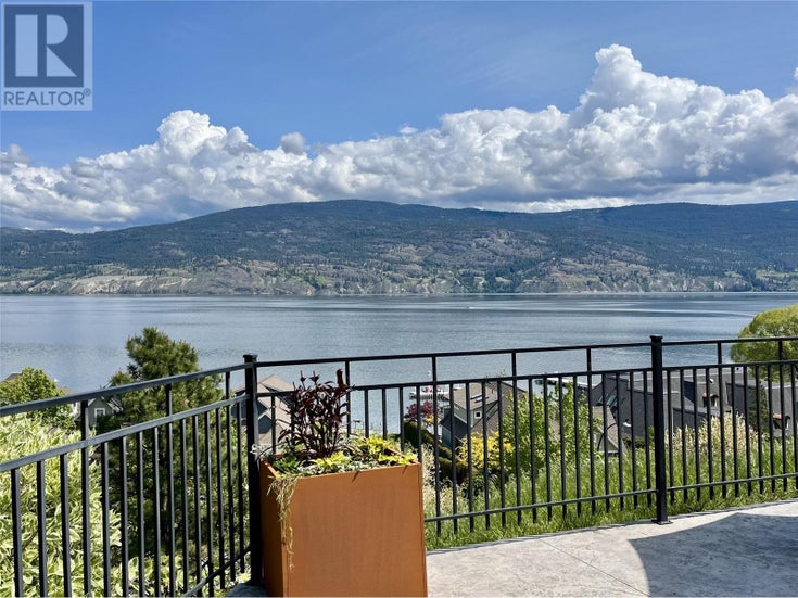 15415 Pohlman Avenue - Summerland House for Sale, 3 Bedrooms (10348715)