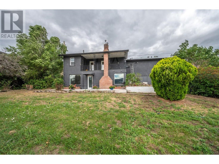 100 Larch Avenue - Kaleden House for Sale, 4 Bedrooms (10355610)