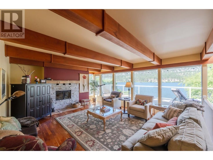 3120 Vaseux Lake Crescent - Okanagan Falls House for Sale, 4 Bedrooms (10355389)