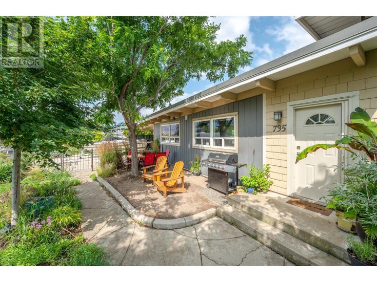 735 ROSS Avenue - Penticton House for Sale, 5 Bedrooms (10358044)