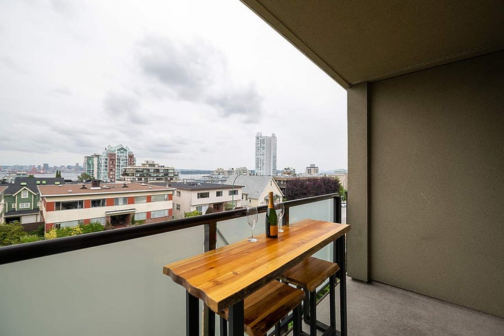 306 140 E 4th Street - Lower Lonsdale Apartment/Condo for sale, 1 Bedroom (R2485752)