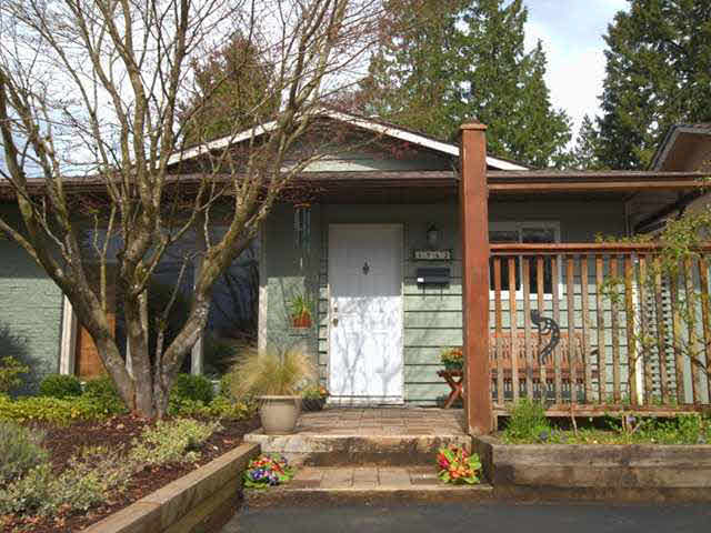 1542 Westover Road - Lynn Valley House/Single Family, 3 Bedrooms (V871786)