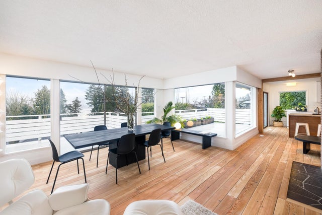 1008 Caledonia Avenue - Deep Cove Single Family Residence for Sale, 4 Bedrooms (R2974480)