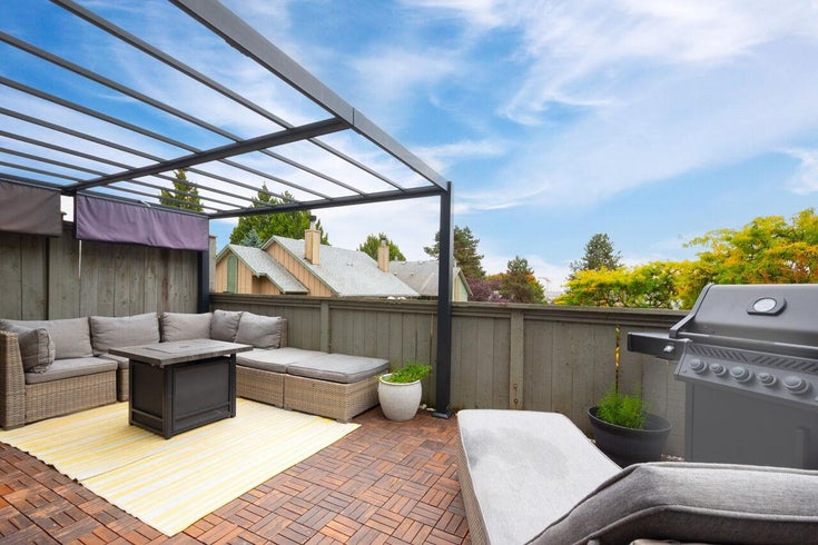 31 - 900 W 17th Street - Mosquito Creek Townhouse for Sale, 3 Bedrooms (R3058430)