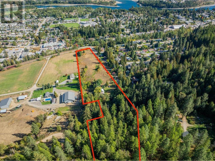 738 MEADOWLARK Lane - Castlegar House for Sale(2479856)