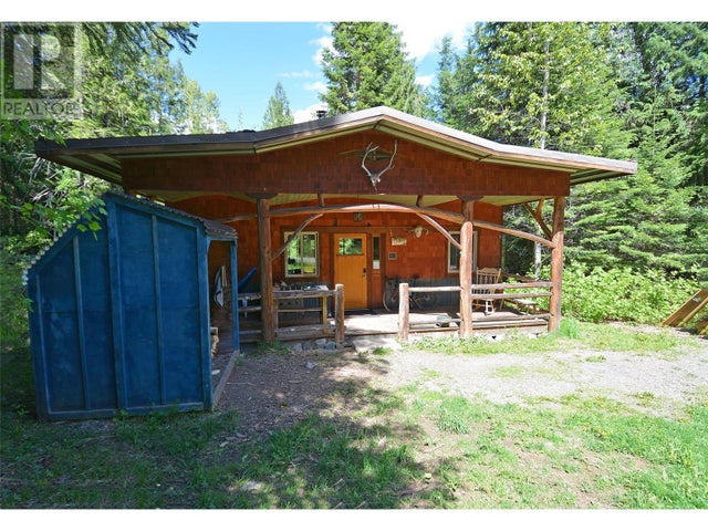 6610 6 Highway - Ymir House for Sale, 2 Bedrooms (10349047)