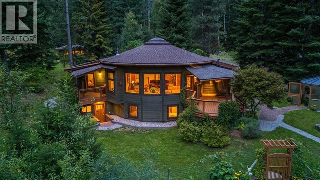 3234 Heddle Road - Nelson House for Sale, 3 Bedrooms (10359338)