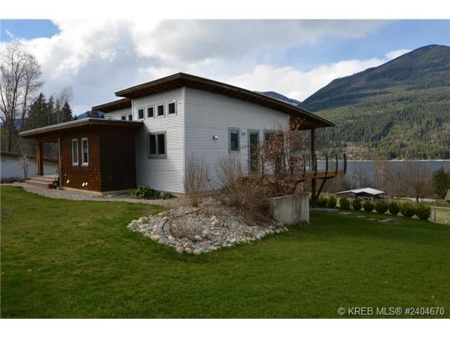 6724 Harrop-Proctor Road Nelson B.C. Real Estate