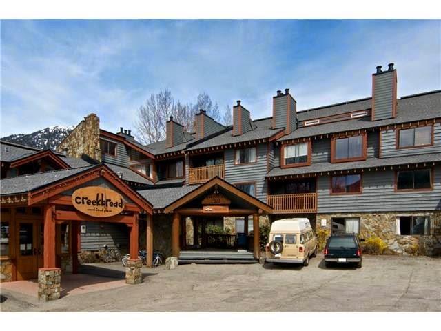 304-2021 KAREN CRES - Whistler Creek Apartment/Condo for sale, 0.5 Bedroom 