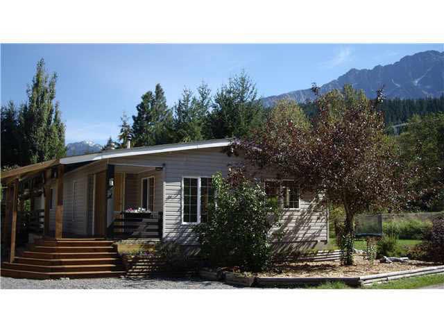 38 7370 Hwy 99 - Pemberton Manufactured, 3 Bedrooms (V1024443)