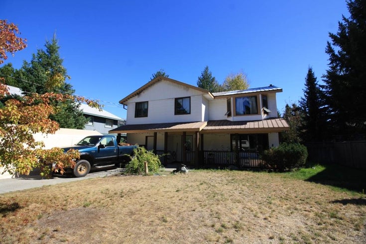 7384 Laurel Street - Pemberton House/Single Family, 4 Bedrooms (R2109571)