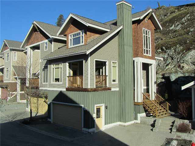 15 7360 Pemberton Farm Road - Pemberton Townhouse, 3 Bedrooms (V937653)