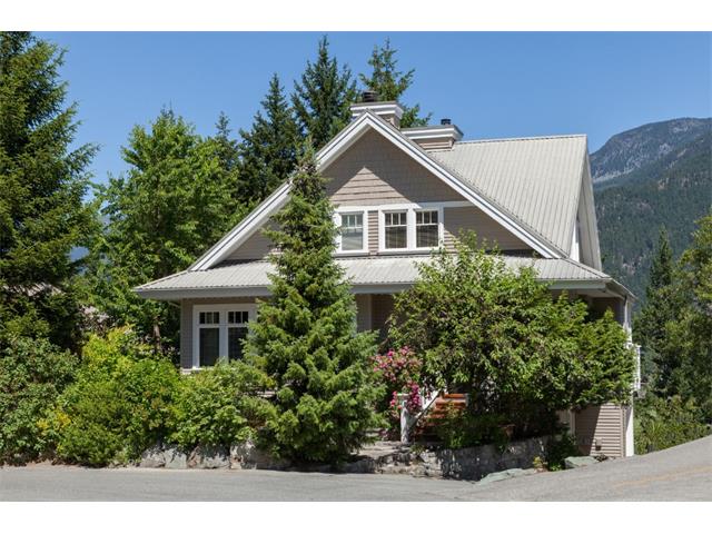 1369 Greenwood St - Pemberton Chalet, 4 Bedrooms (W027847)