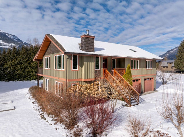 7621 Anderson Road - Pemberton Meadows Single Family Residence for Sale, 3 Bedrooms (R2969174)