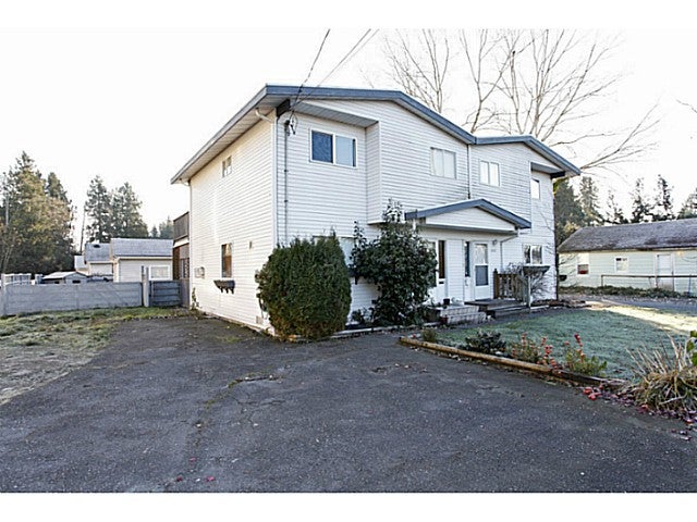 5420 198TH ST - Langley City 1/2 Duplex, 3 Bedrooms (F1325976)