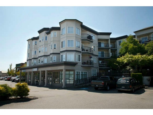 # 205 5759 GLOVER RD - Langley City Apartment/Condo, 2 Bedrooms (F1327290)