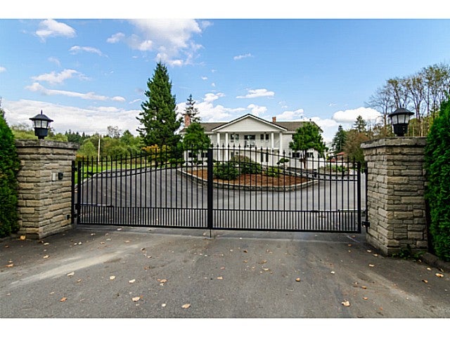 5782 264TH ST - County Line Glen Valley House with Acreage, 5 Bedrooms (F1421942)