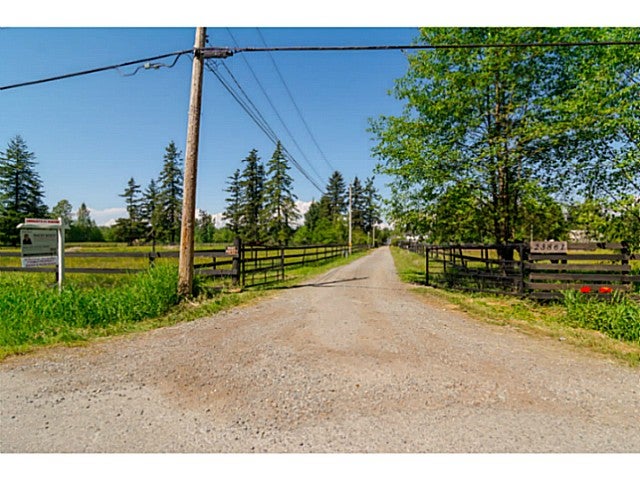 23861 8 AV - Campbell Valley House with Acreage, 8 Bedrooms (F1440745)