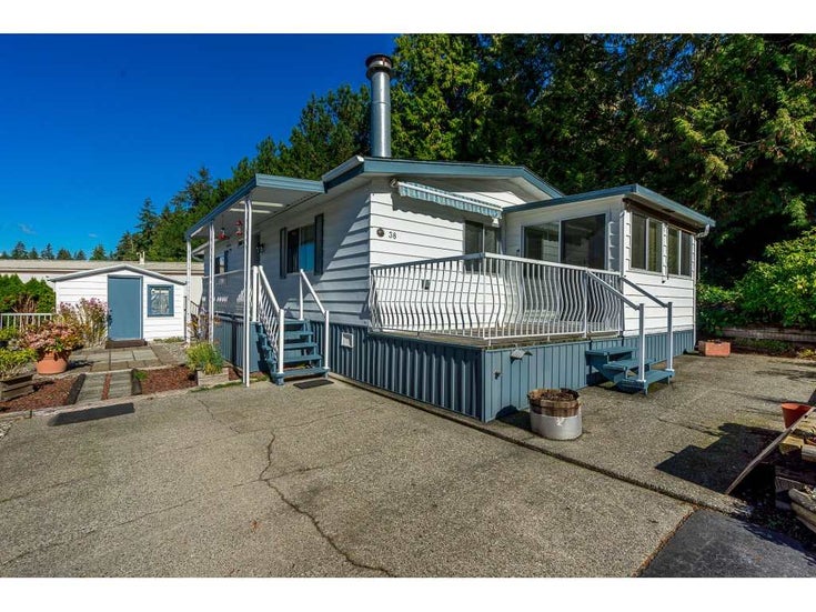 38 2315 198 STREET - Brookswood Langley Manufactured, 2 Bedrooms (R2311657)