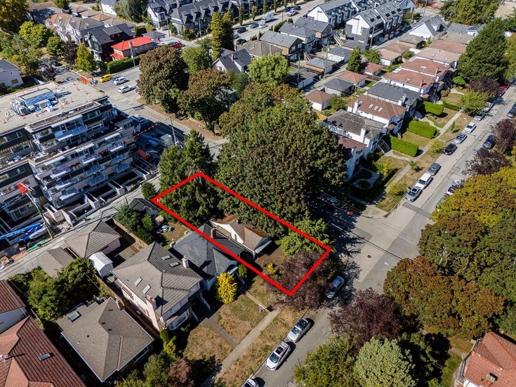 970 W 64th Avenue - Marpole Single Family Residence for Sale, 1 Bedroom (R3036464)