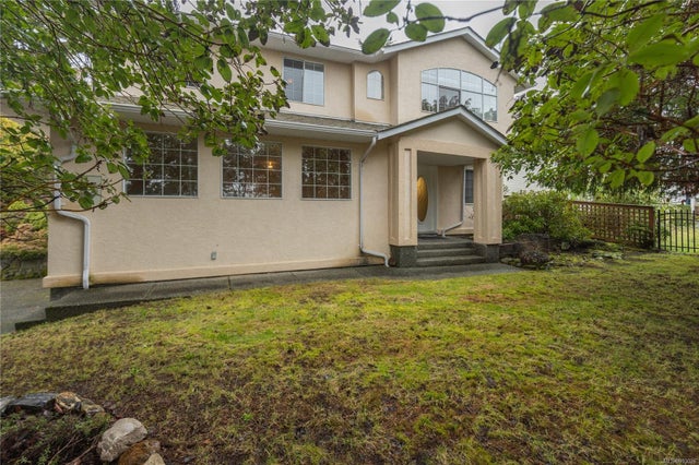 3055 Hammond Bay - Na Departure Bay Single Family Residence for Sale, 3 Bedrooms (993026)