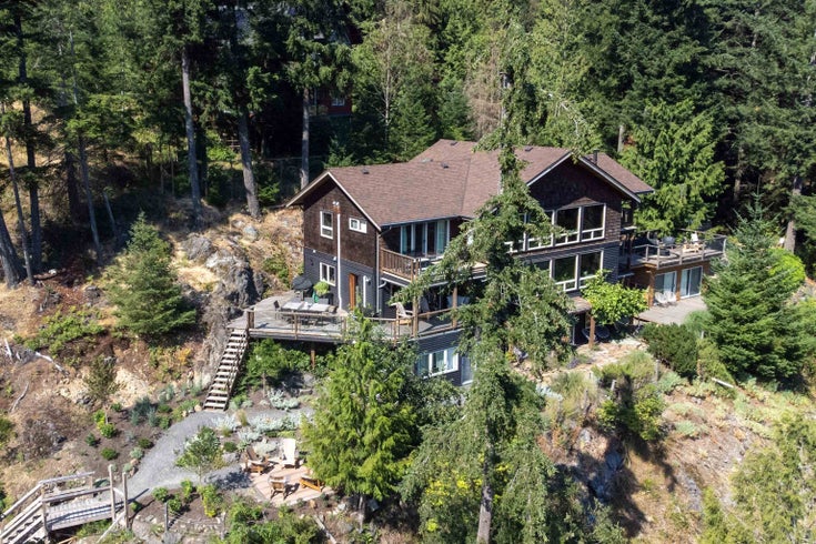 1380 FERNIE ROAD - Bowen Island House with Acreage for Sale, 5 Bedrooms (R2914251)