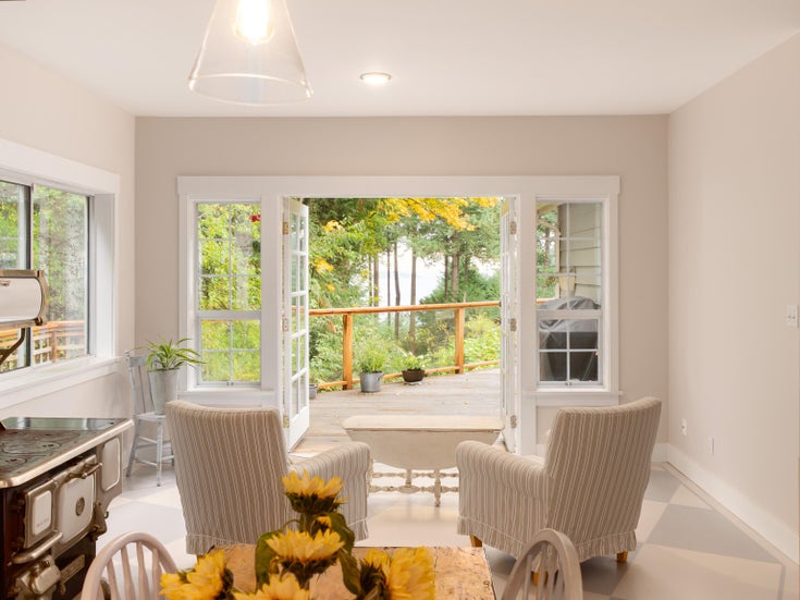 1245 Miller Road - Bowen Island Single Family Residence for Sale, 4 Bedrooms (R3062412)
