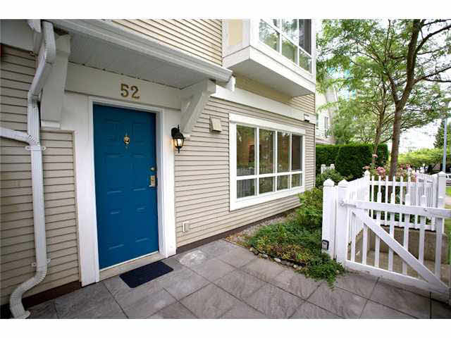 52 6577 Southoaks Crescent - Highgate Townhouse for sale, 2 Bedrooms 