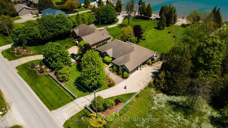 361 Balmy Beach Road - Georgian Bluffs Detached for Sale, 3 + 1 Bedrooms (X12403583)