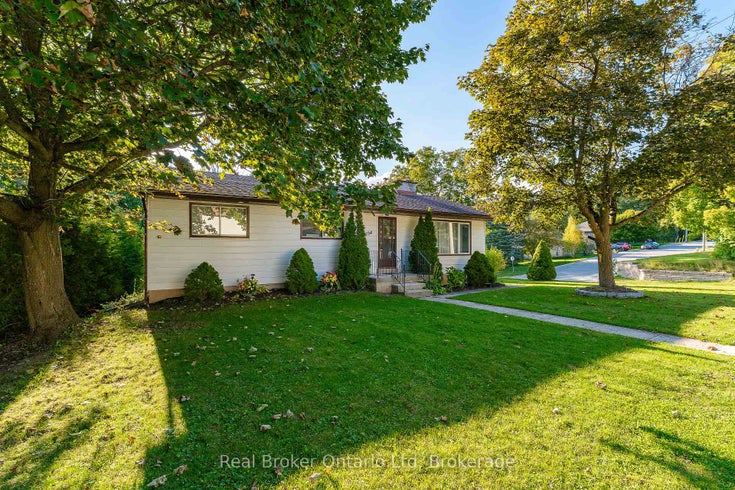 394 Queen Street N - West Grey Detached for Sale, 3 + 1 Bedrooms (X12416921)