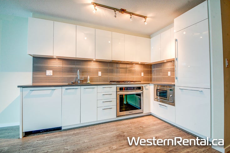 Rented-203-6658 Dow Ave - Metrotown Apartment/Condo, 1 Bedroom 