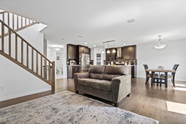 61 Avonlea Way - Aspen Glen Detached Single Family, 5 Bedrooms (E4397494)