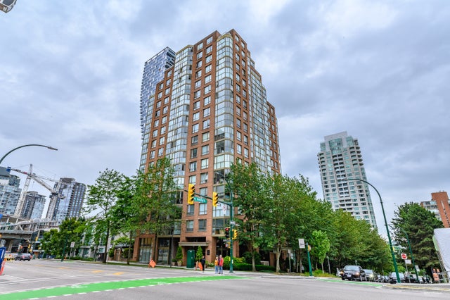  888 Pacific Street, Vancouver West- Perfect Unit for Central Lifestyle in Vancouver - Yaletown Apartment/Condo, 1 Bedroom 