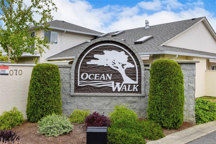 153 Ocean Walk Dr - Na North Nanaimo Row/Townhouse for sale, 2 Bedrooms (949010)