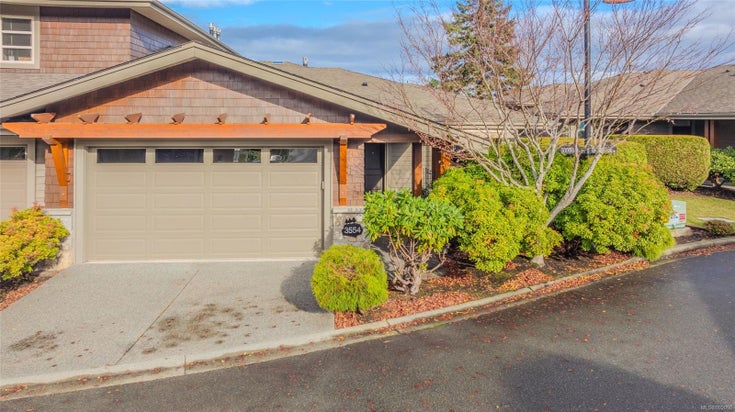 3554 Goodrich Rd - PQ Fairwinds Condo Apartment for Sale, 2 Bedrooms (992050)