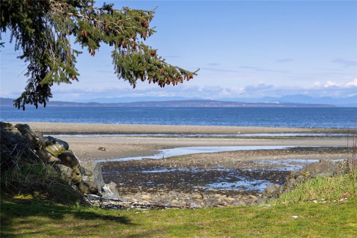 34 - 6050 Island Hwy W - PQ Qualicum Beach Recreational for Sale(993664)