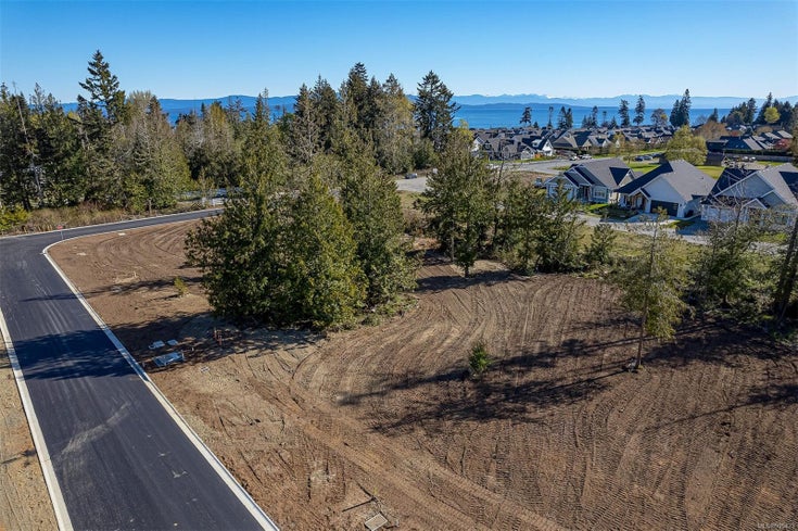SL7 Camassia Close - PQ Qualicum Beach Land for Sale(999423)