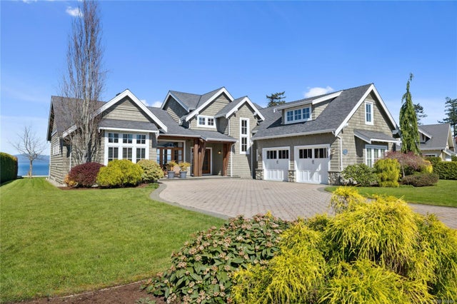 927 Bluffs Dr - PQ Qualicum Beach Single Family Residence for Sale, 4 Bedrooms (1000496)