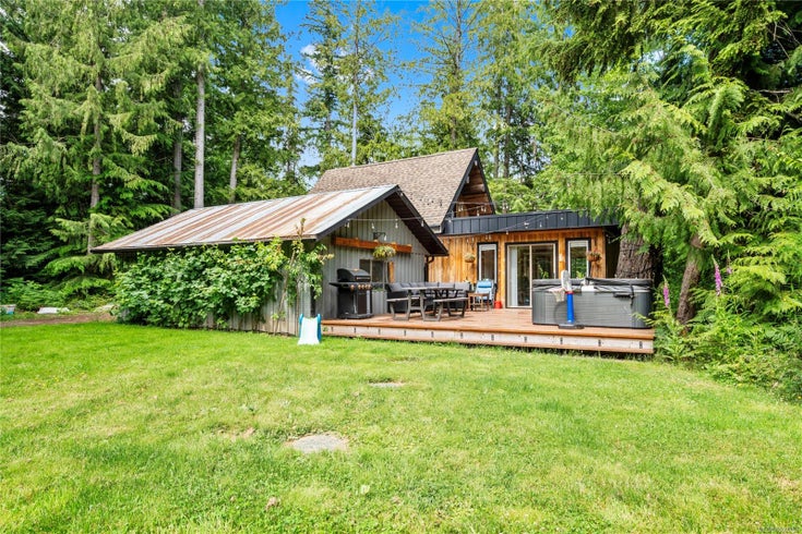 1186 Chatsworth Rd - PQ Errington/Coombs/Hilliers Single Family Residence, 1 Bedroom (1002852)