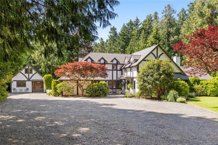 2534 Island Hwy W - PQ Qualicum Beach Single Family Residence for Sale, 3 Bedrooms (1004941)