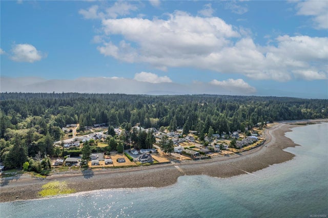 35 Bowser Rd - PQ Bowser/Deep Bay Single Family Residence for Sale, 2 Bedrooms (1010554)