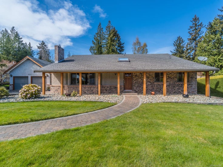 1023 Harlequin Rd - PQ Qualicum Beach Single Family Residence for Sale, 3 Bedrooms (1012040)